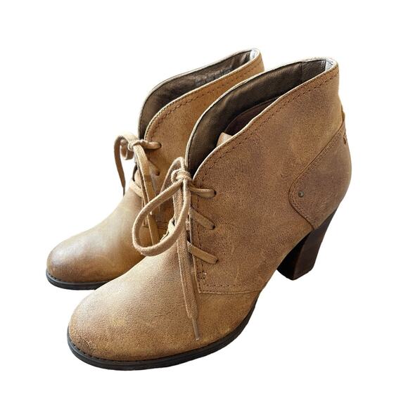 Clarks Womans 10 Sashlin Sue Lace Up Ankle Bootie Leather Granny Boot Tan Brown - Picture 2 of 8